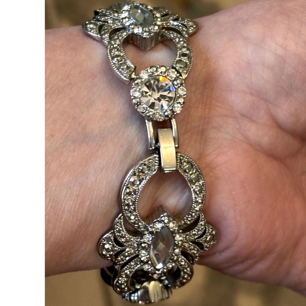 Retired Limited Edition Lia Sophia Silver-Tone Crystal Bracelet - Picture 5 of 7
